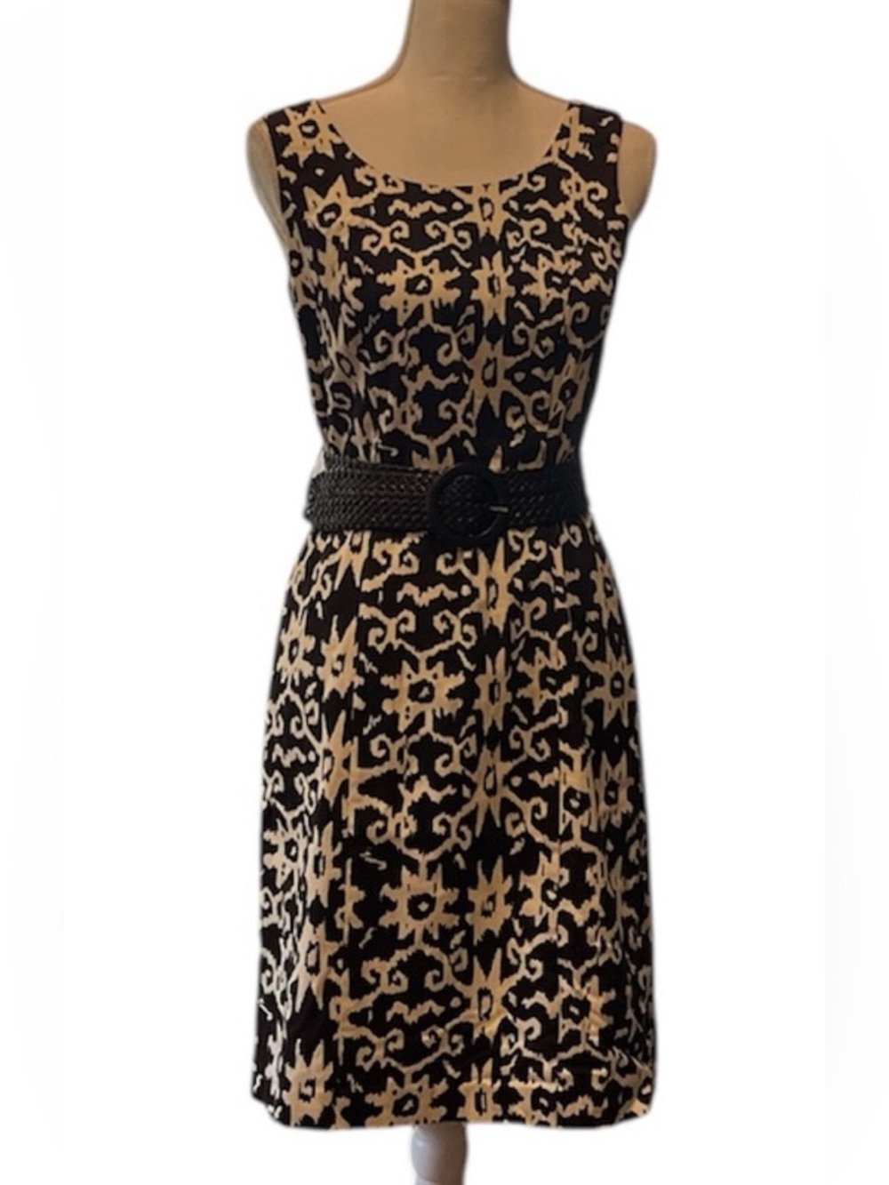 Sophisticated Casual Dress w/ Brown Belt